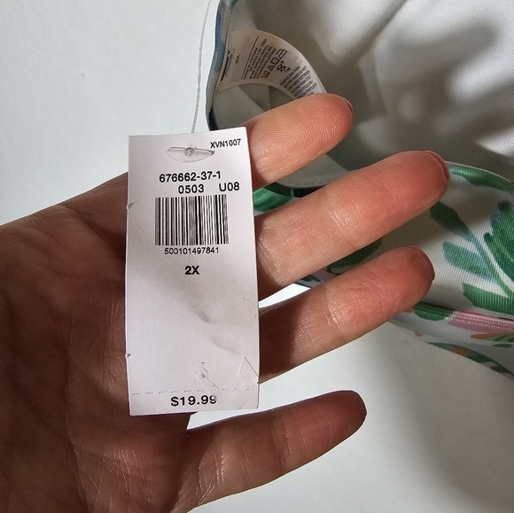 Old Navy Tropical Sports Bra with Removeable Cups Plus Sized Women's 2X NWT - Picture 3 of 7